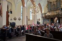 545542876_817804650903760_299458964200374498_n