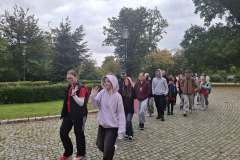 559879440_122176811210377370_6350337689075704330_n